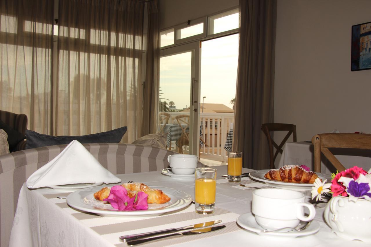 Casa Al Mare Guest House ซวาคอปมุนด์ ภายนอก รูปภาพ